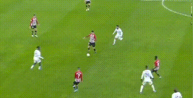 [德甲]穆勒禁区内横传 金玟哉跟进爆射得手