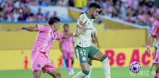 所向披靡，风云再起！《三国群英传M》亚服新服开启预约！